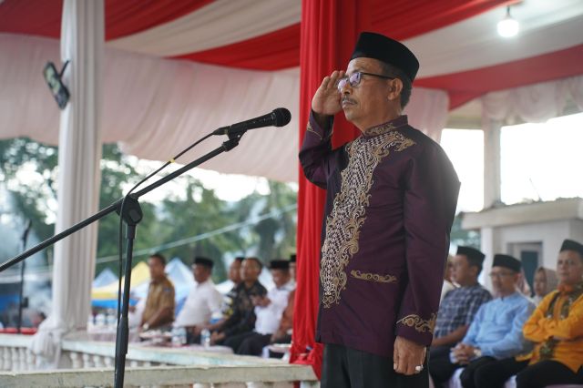Pawai Ta’aruf STQH IV Kolaka Timur 2025 Semarakkan Lambandia: Wujud Syiar dan Ukhuwah Islamiyah
