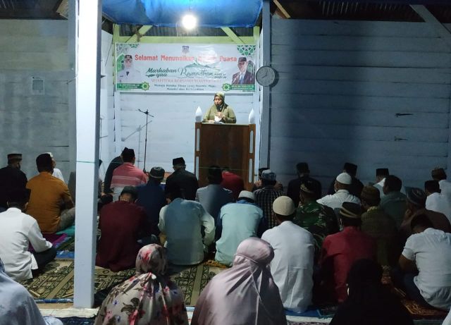 Safari Dua Kecamatan, Plt Bupati Juga Serahkan Bantuan