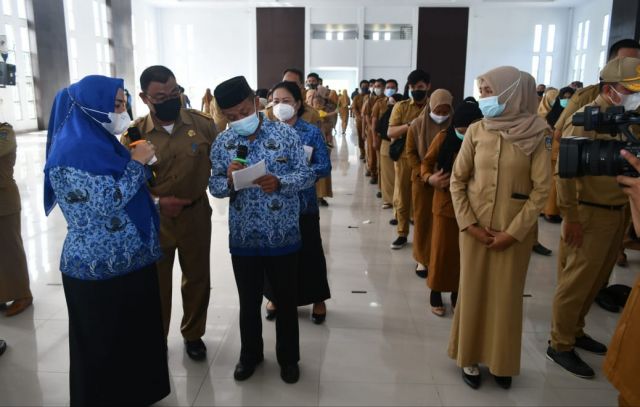 Hari Pertama Berkantor Pasca Idul Fitri, Bupati Sidak Seluruh OPD