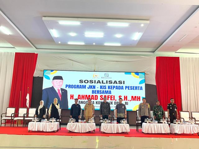 Sosialisasi Program JKN - KIS Kepada peserta bersama H. Ahmad Safei, S.H.,M.H anggota Komisi IX DPR-RI