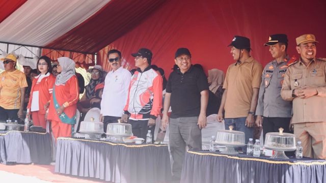Lomba Gerak Jalan Indah Meriahkan HUT ke-80 RI