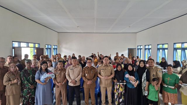 Pemberian Makanan Tambahan GizinGratis kepada Ibu Hamil dan Balita
