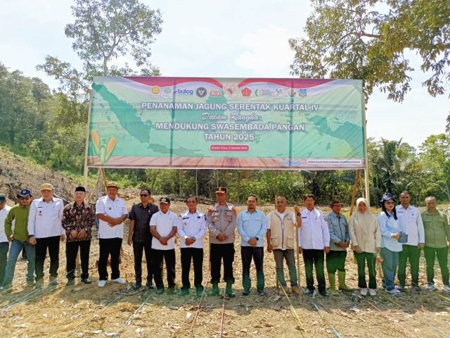 Pemda Koltim Dukung Swasembada Pangan Nasional melalui Kegiatan Tanam Jagung Serentak Kuartal IV