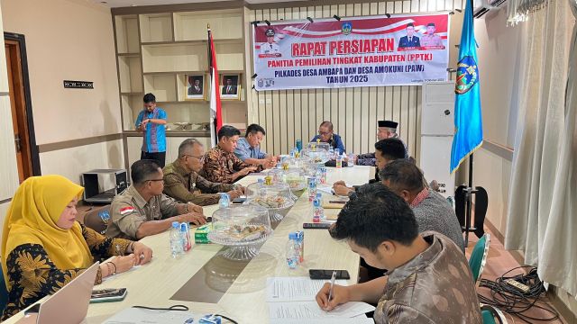 Plt. Bupati Kolaka Timur Pimpin Rapat Persiapan Pilkades PAW Tahun 2025