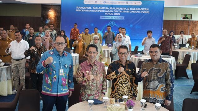 Wakil Bupati Kolaka Timur menghadiri kegiatan Rakorwil Sulampua, Balinusra & Kalimantan dan Perluasan Digitalisasi Daerah P2DD Tahun 2025