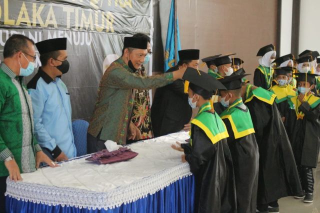 Ratusan Santri TPA/TPQ Diwisuda Pemda Koltim